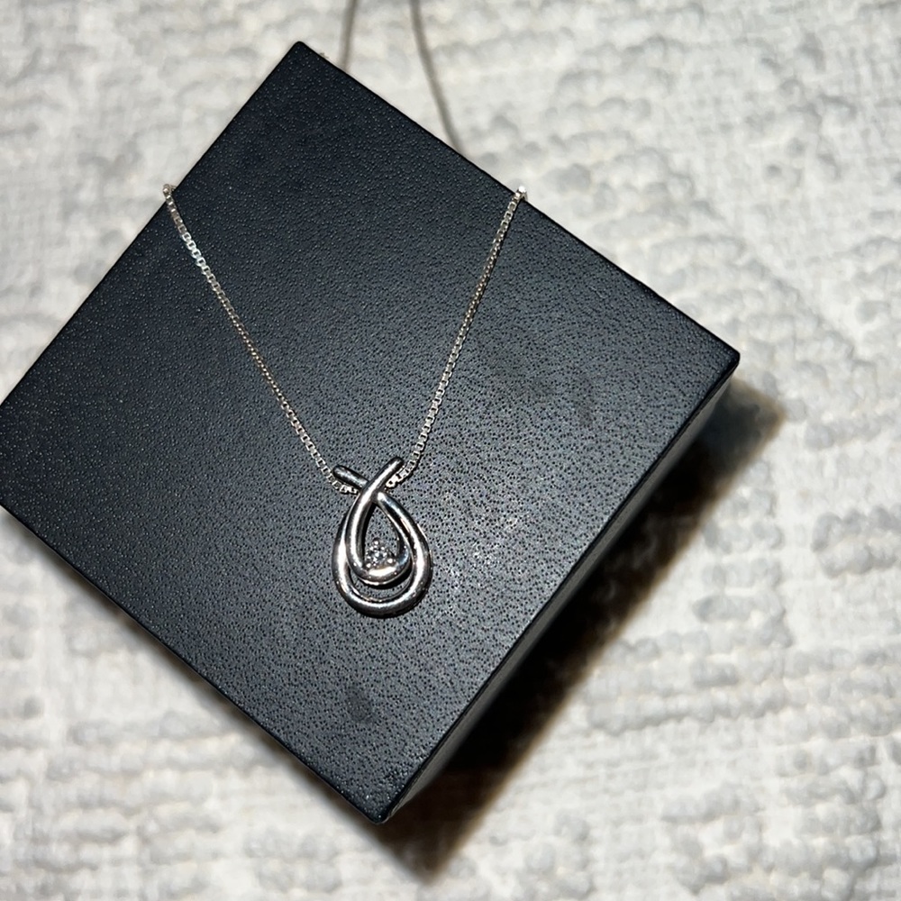 Diamond Pendant necklace